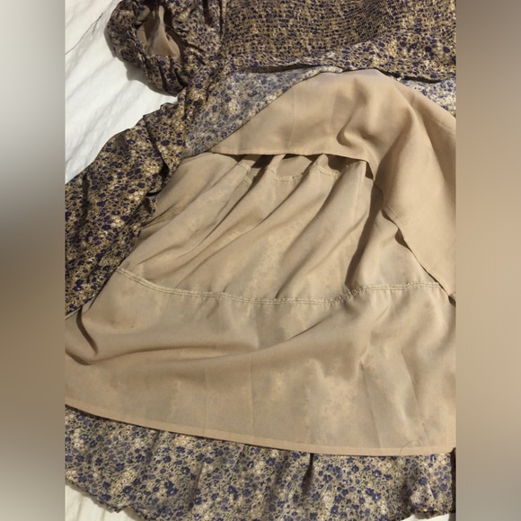 Free the Roses Floral Smocked Boho Dress with puff sleeves and flowers size L - Picture 9 of 11